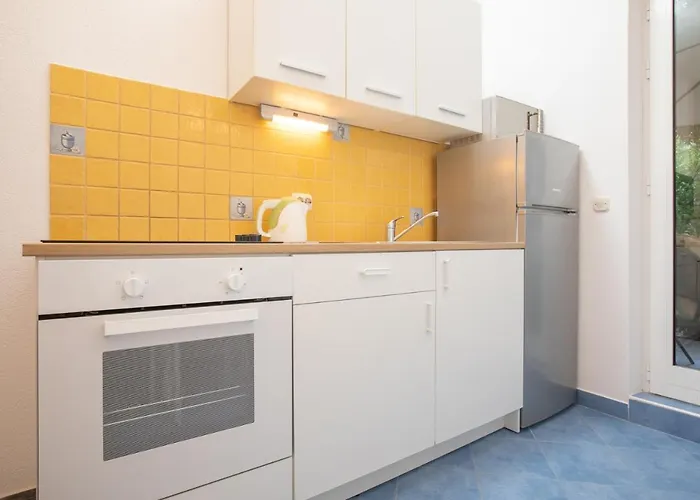 Vega Apartments